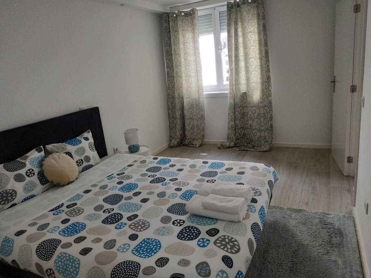 Вилла Luizinho House Вила-Нова-ди-Гая Экстерьер фото
